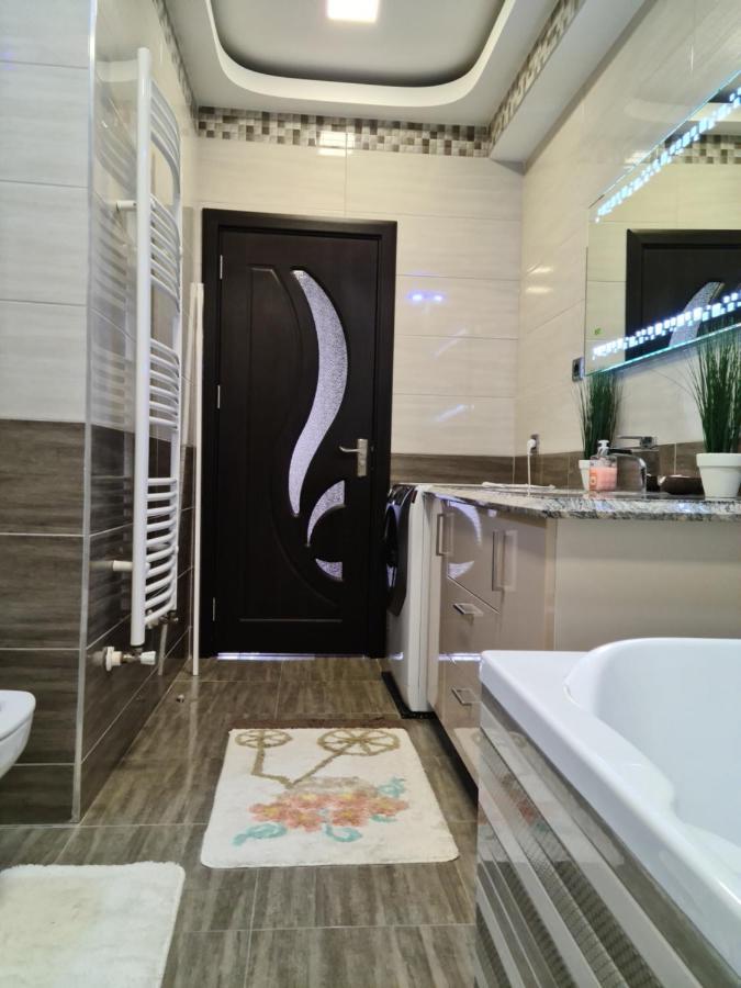 בראשוב Premium Apartment Isaran מראה חיצוני תמונה