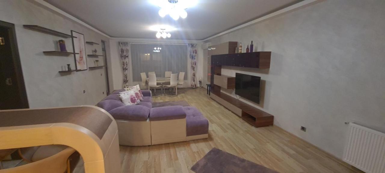 בראשוב Premium Apartment Isaran מראה חיצוני תמונה